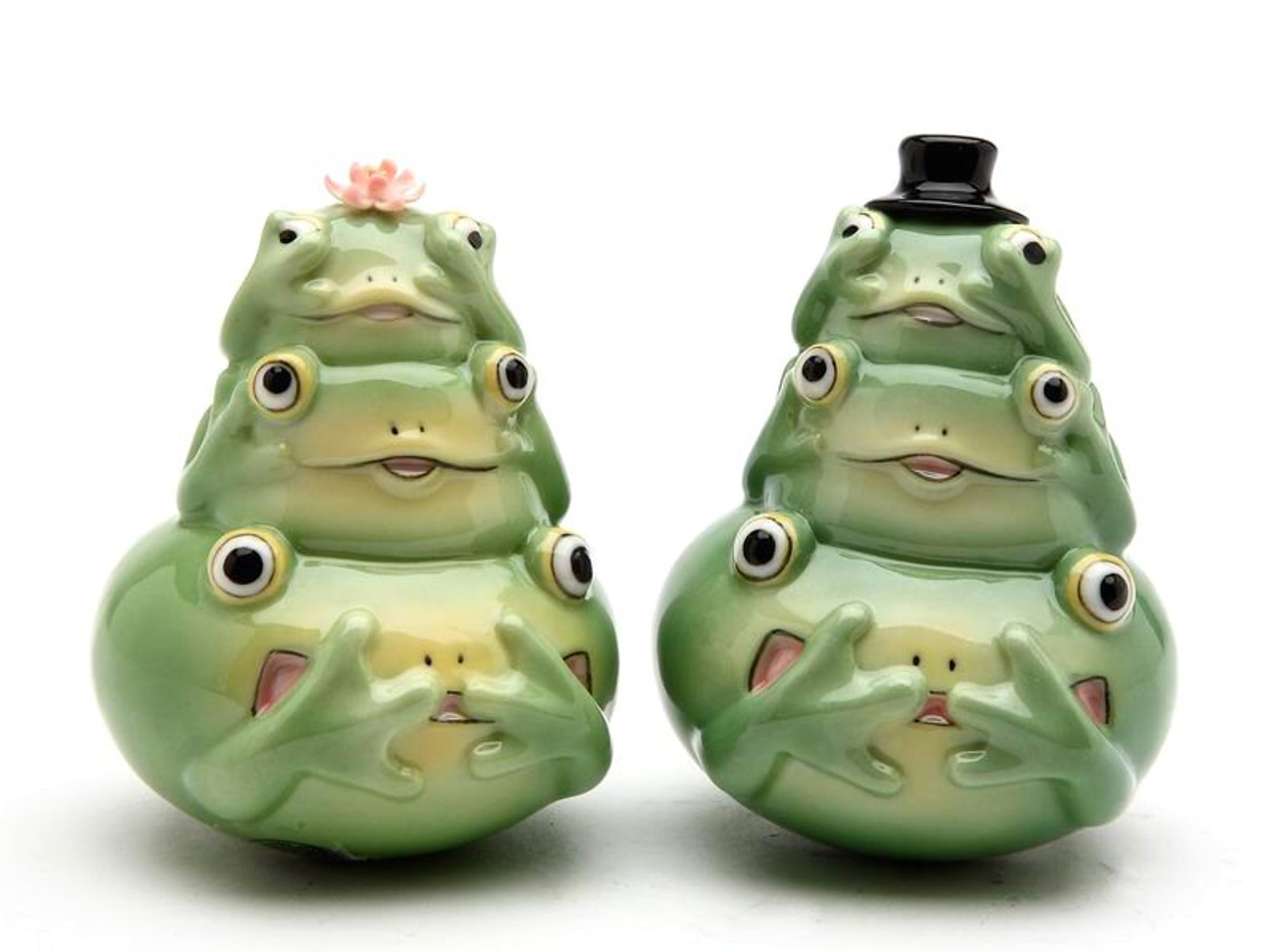 https://cdn11.bigcommerce.com/s-oo0gdojvjo/images/stencil/1280x1280/products/3920/5942/61533-male-and-female-fairy-frogs-ceramic-salt-and-pepper-shakers-set-of-4__97068.1536906690.jpg?c=2