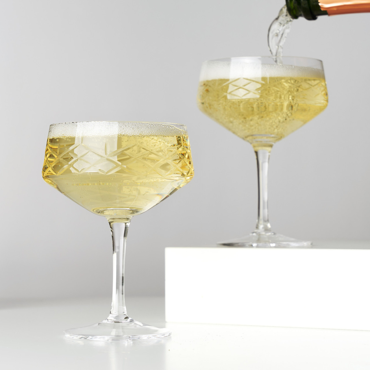 Angled Coupe Glasses (Set of 2) - Thumbnail 3