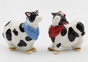 Cow Couple Porcelain Salt and Pepper Shakers, Set of 4