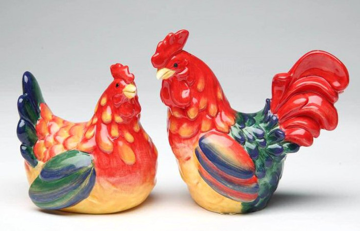 Rooster Couple Porcelain Salt and Pepper Shakers, Set of 4