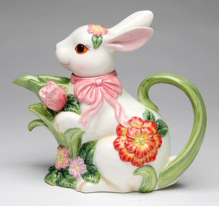 Bunny Rabbit Porcelain Teapot