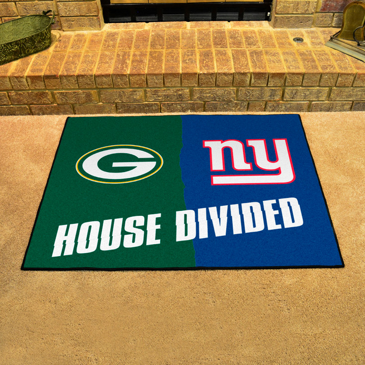 33.75" x 42.5" Packers / Giants House Divided Rectangle Mat