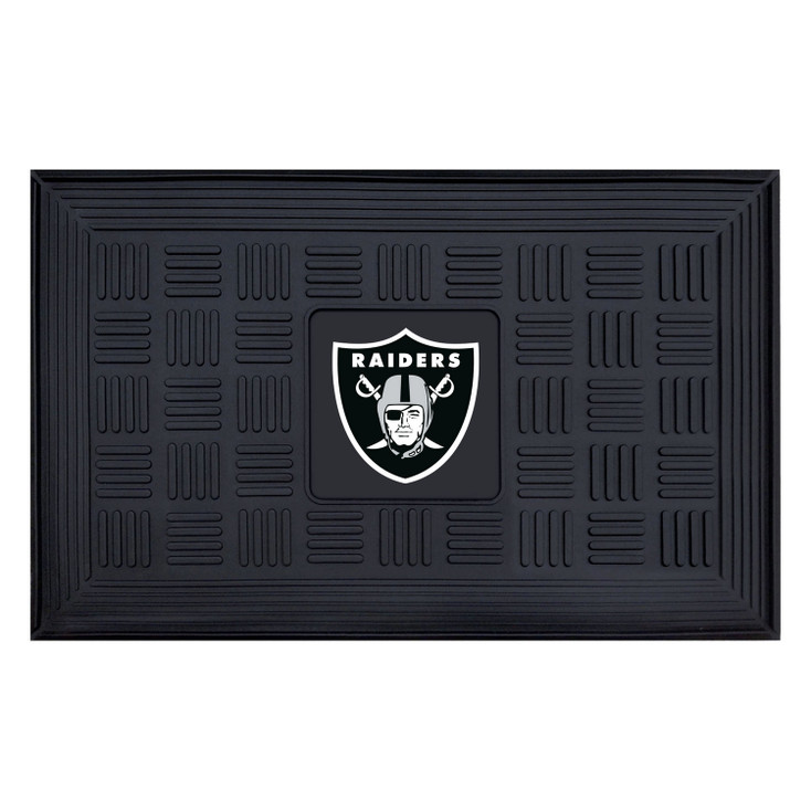 19.5" x 31.25" Las Vegas Raiders Medallion Rectangle Door Mat