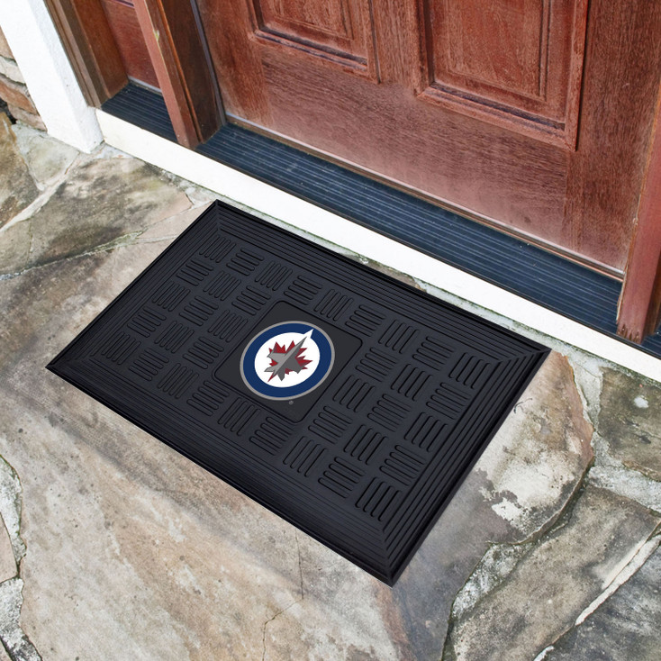 19.5" x 31.25" Winnipeg Jets Medallion Rectangle Door Mat