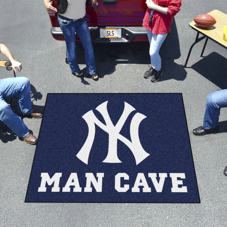 59.5" x 71" New York Yankees Man Cave Tailgater Navy Rectangle Mat