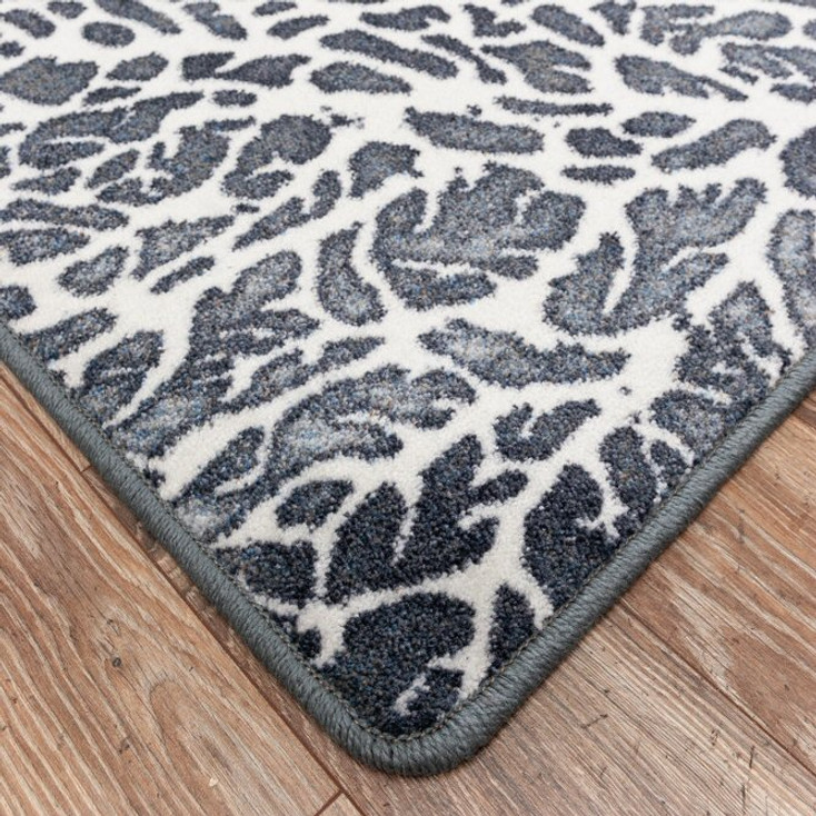 4' x 5' Daydreams Coral Grey Coastal Rectangle Nylon Area Rug