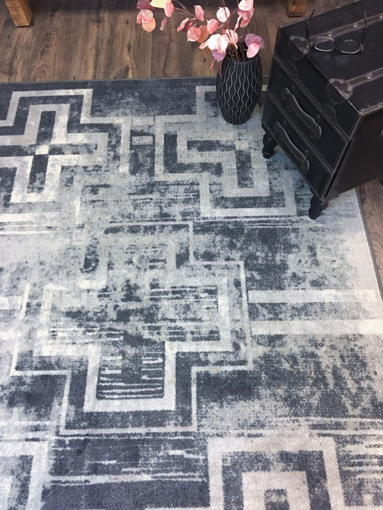 3' x 4' Distressed Bounty Asphalt Southwest Rectangle Scatter Nylon Area Rug