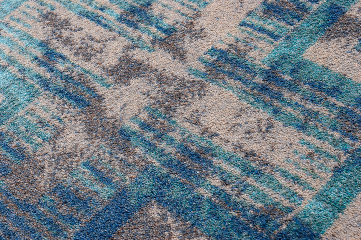 5' x 8' Distressed Bounty Glacier Southwest Rectangle Nylon Area Rug