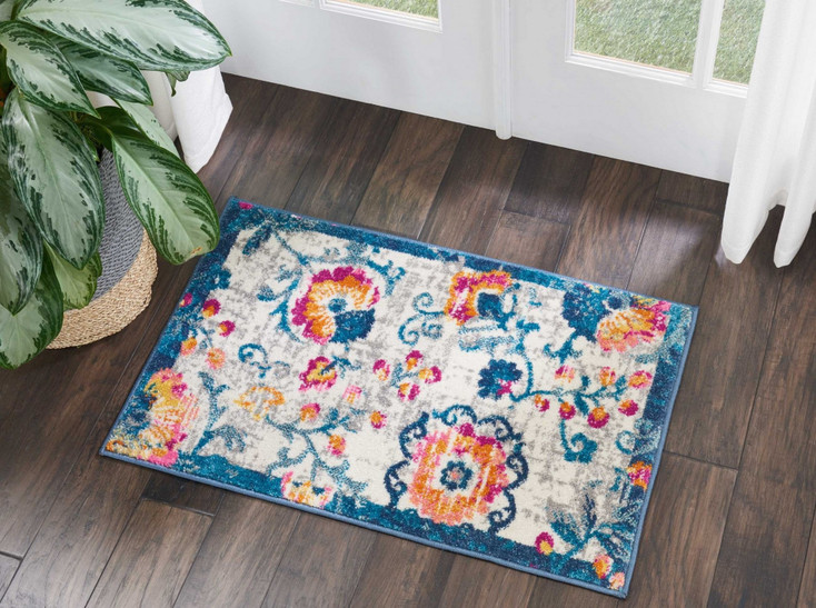 2' x 3' Ivory Floral Power Loom Area Rug