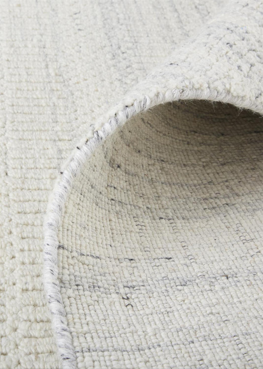2' x 3' Ivory and Gray Wool Hand Woven Stain Resistant Area Rug