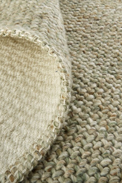 2' x 3' Green and Tan Hand Woven Area Rug