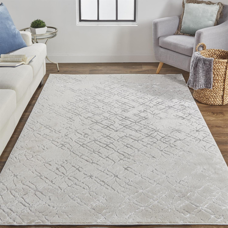 2' x 3' Silver Gray & White Abstract Stain Resistant Area Rug