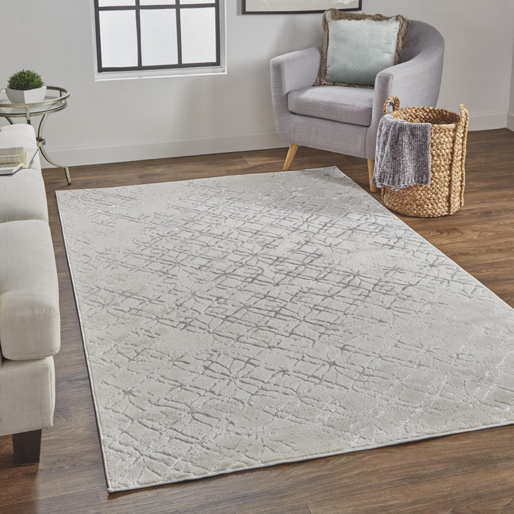 2' x 3' Silver Gray & White Abstract Stain Resistant Area Rug
