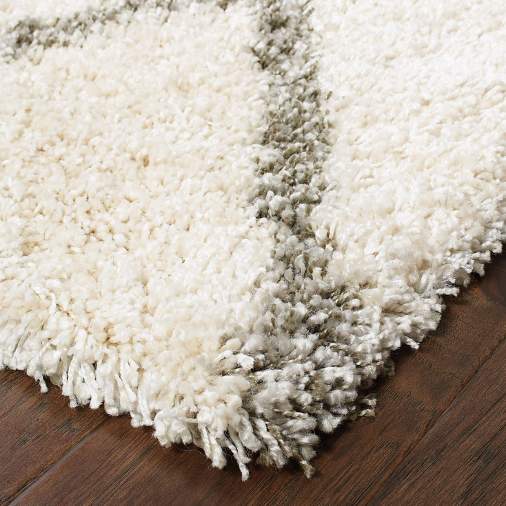 2' x 8' Ivory and Gray Geometric Lattice Runner Rug