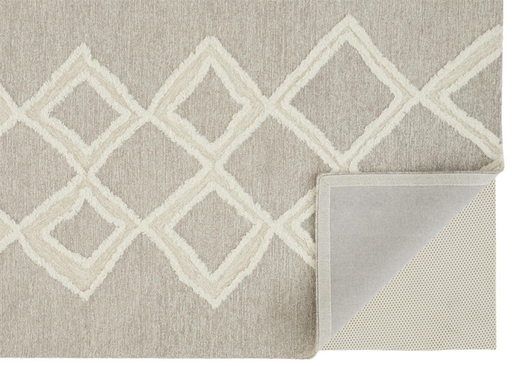 4' x 6' Gray and Ivory Wool Geometric Tufted Handmade Stain Resistant Area Rug