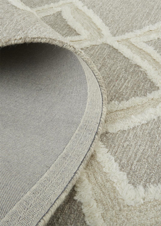 4' x 6' Gray and Ivory Wool Geometric Tufted Handmade Stain Resistant Area Rug