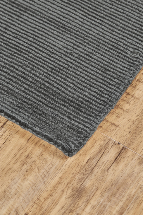 4' x 6' Gray & Black Hand Woven Area Rug