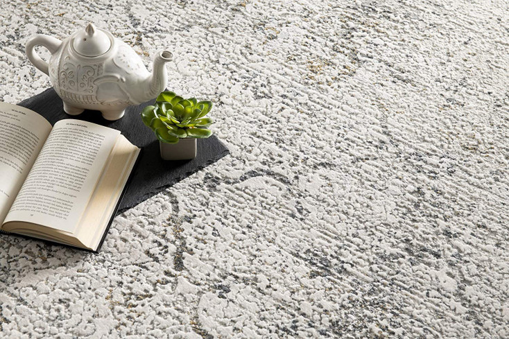 4' x 6' Gray and Ivory Abstract Distressed Viscose Area Rug