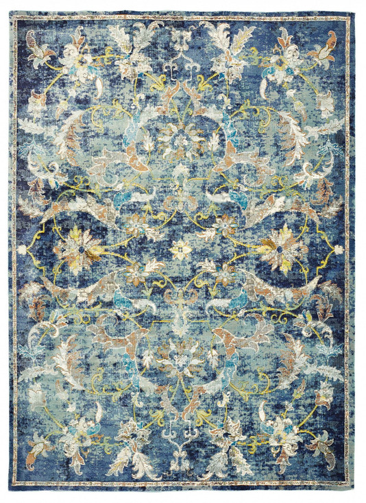 4' x 6' Blue and White Jacobean Pattern Area Rug