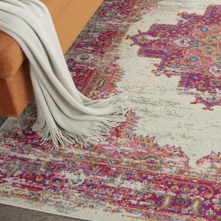 4' x 6' Fuchsia Power Loom Area Rug