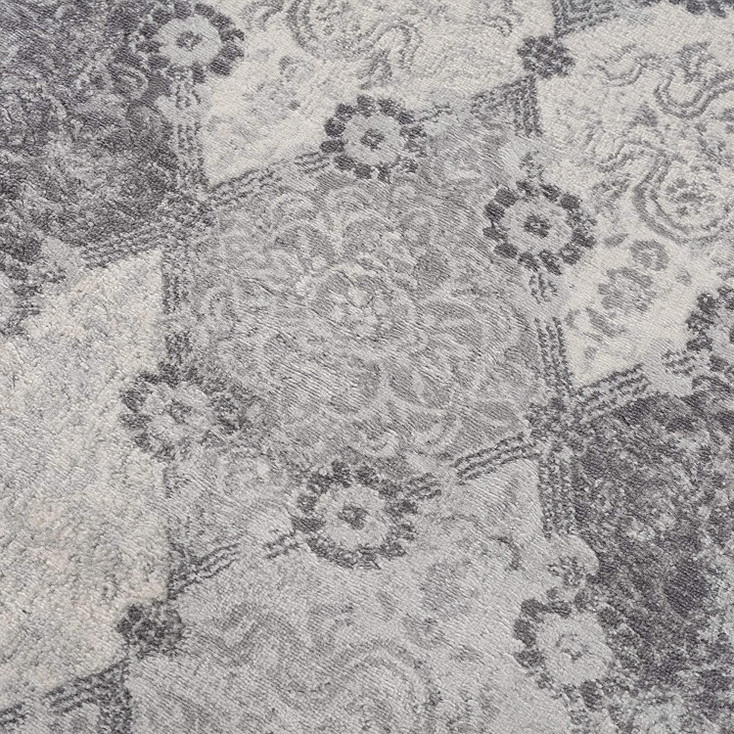 4' x 6' Gray Distressed Trellis Pattern Area Rug