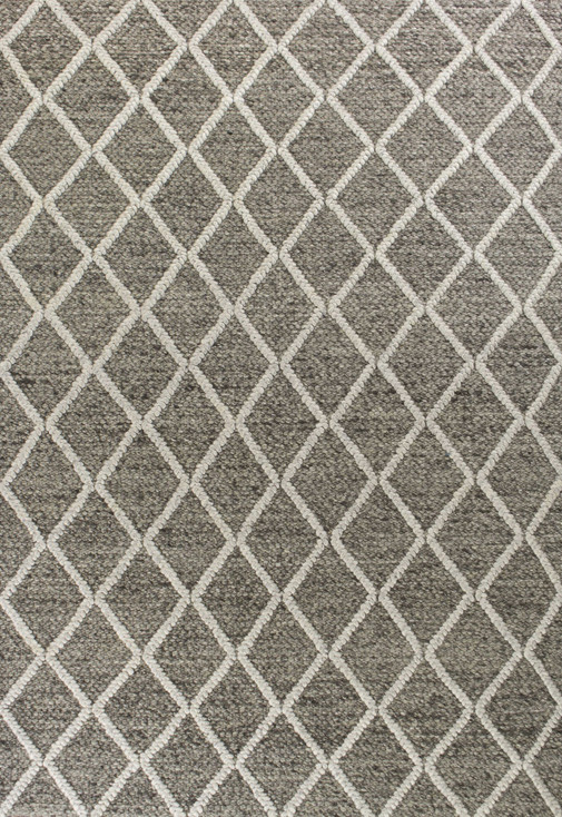 5' x 7' Dark Grey Hand Woven Diamond Pattern Indoor Area Rug