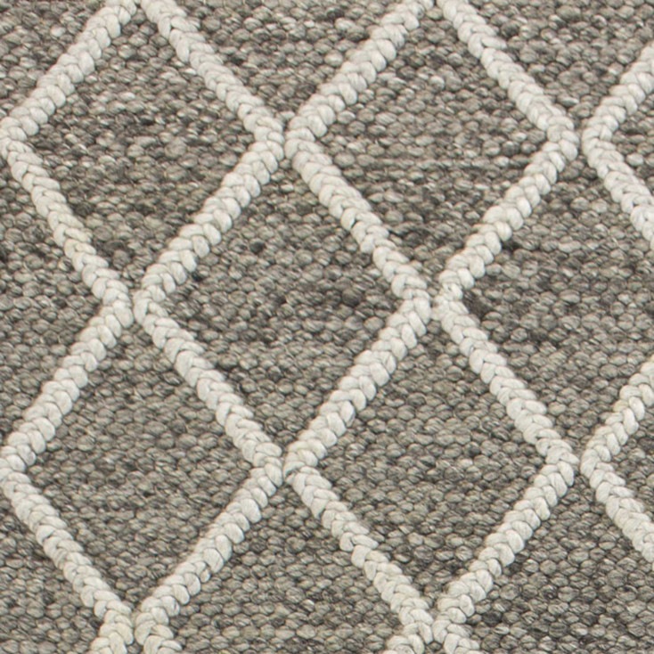 5' x 7' Dark Grey Hand Woven Diamond Pattern Indoor Area Rug