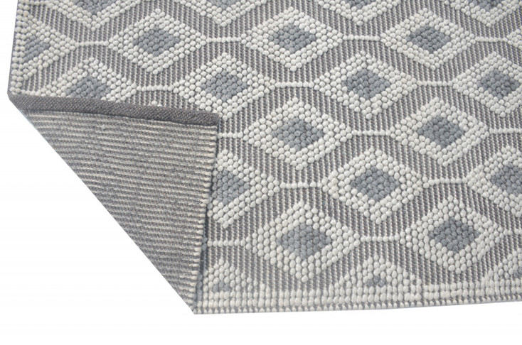 5' x 7' Gray Geometric Dhurrie Rectangle Polyester Area Rug