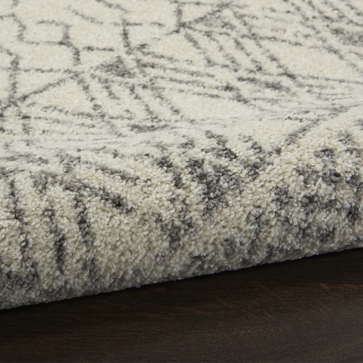 5' x 7' Gray Geometric Power Loom Polypropylene Rectangle Area Rug