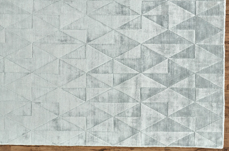 5' x 8' Gray Ivory and Silver Geometric Hand Woven Area Rug