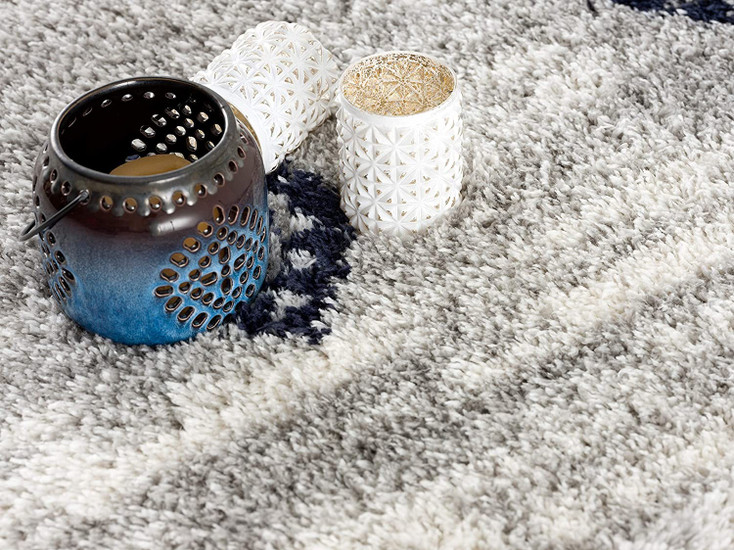 5' x 8' Gray and Navy Boho Chic Area Rug