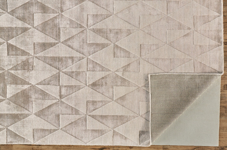 5' x 8' Taupe Geometric Hand Woven Area Rug