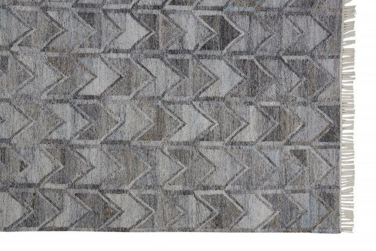 5' x 8' Gray Silver and Taupe Geometric Hand Woven Stain Resistant Area Rug with Fringe