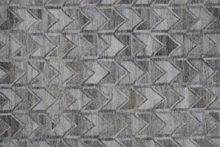 5' x 8' Gray Silver and Taupe Geometric Hand Woven Stain Resistant Area Rug with Fringe