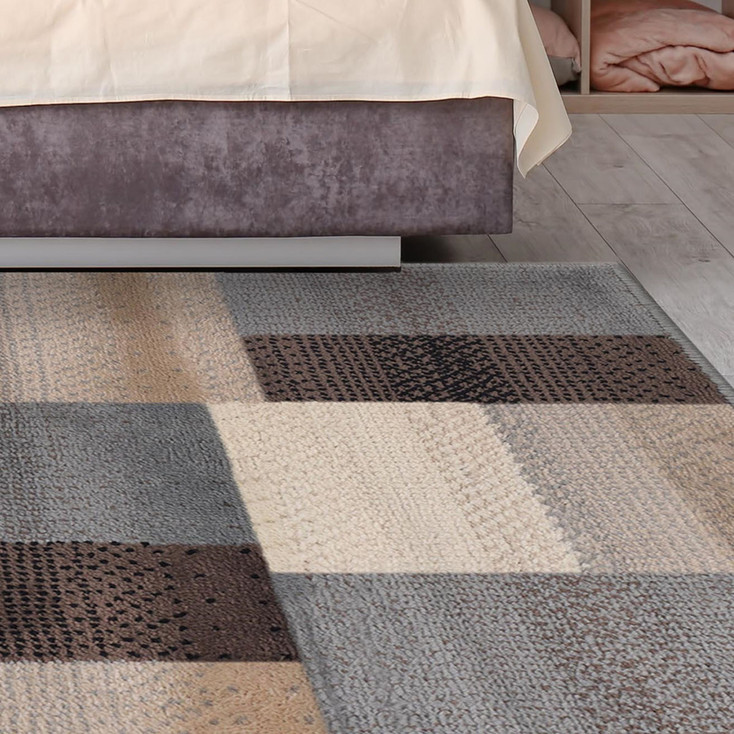 5' x 8' Grey-Brown Patchwork Power Loom Stain Resistant Area Rug