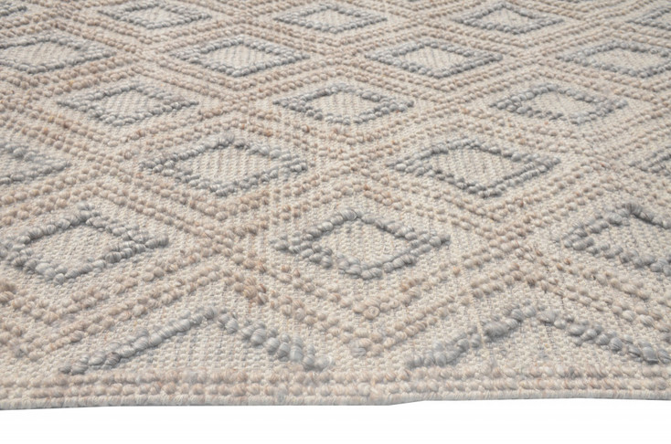 6' x 9' Gray and Brown Geometric Dhurrie Area Rug