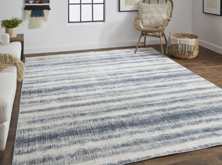 8' x 10' Ivory and Blue Abstract Hand Woven Area Rug