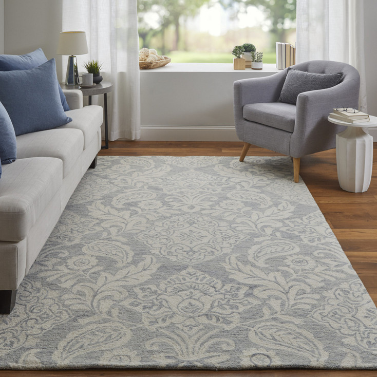 8' x 10' Blue and Ivory Wool Paisley Tufted Handmade Stain Resistant Area Rug