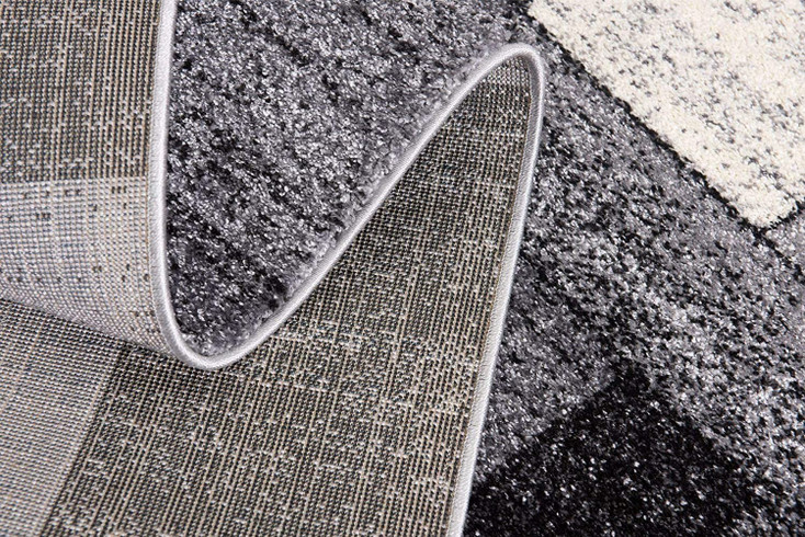 8' x 11' Gray Distressed Geometric Area Rug