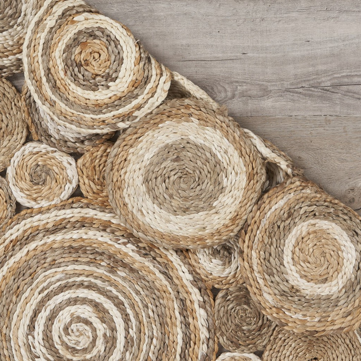 4' Multi-Toned Intricate Circle Natural Round Jute Area Rug
