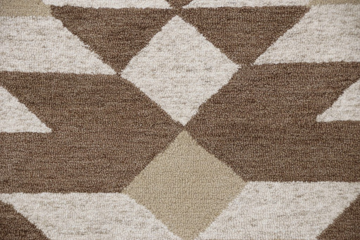 6' Brown and Ivory Round Wool Hand Tufted Area Rug