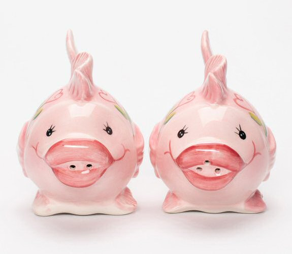 Very Fish with Heart Pattern Porcelain Salt and Pepper Shakers, Set of 4