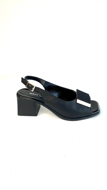 Women's Classy Sandals on Square Heel