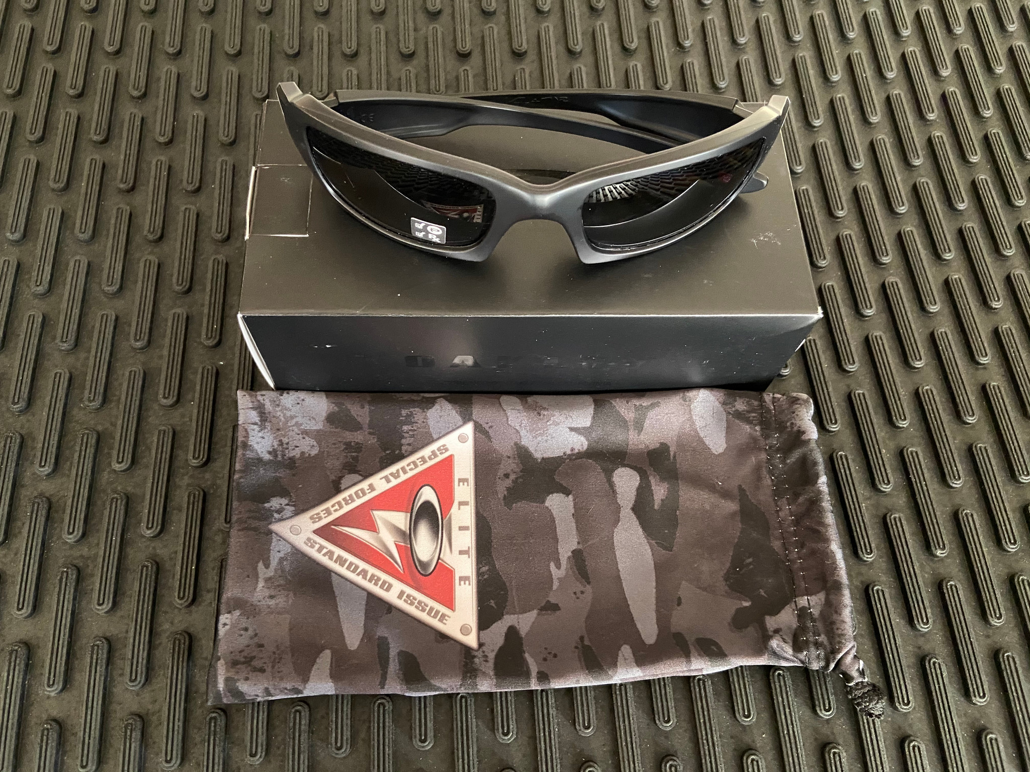 oakley 5 squared matte black