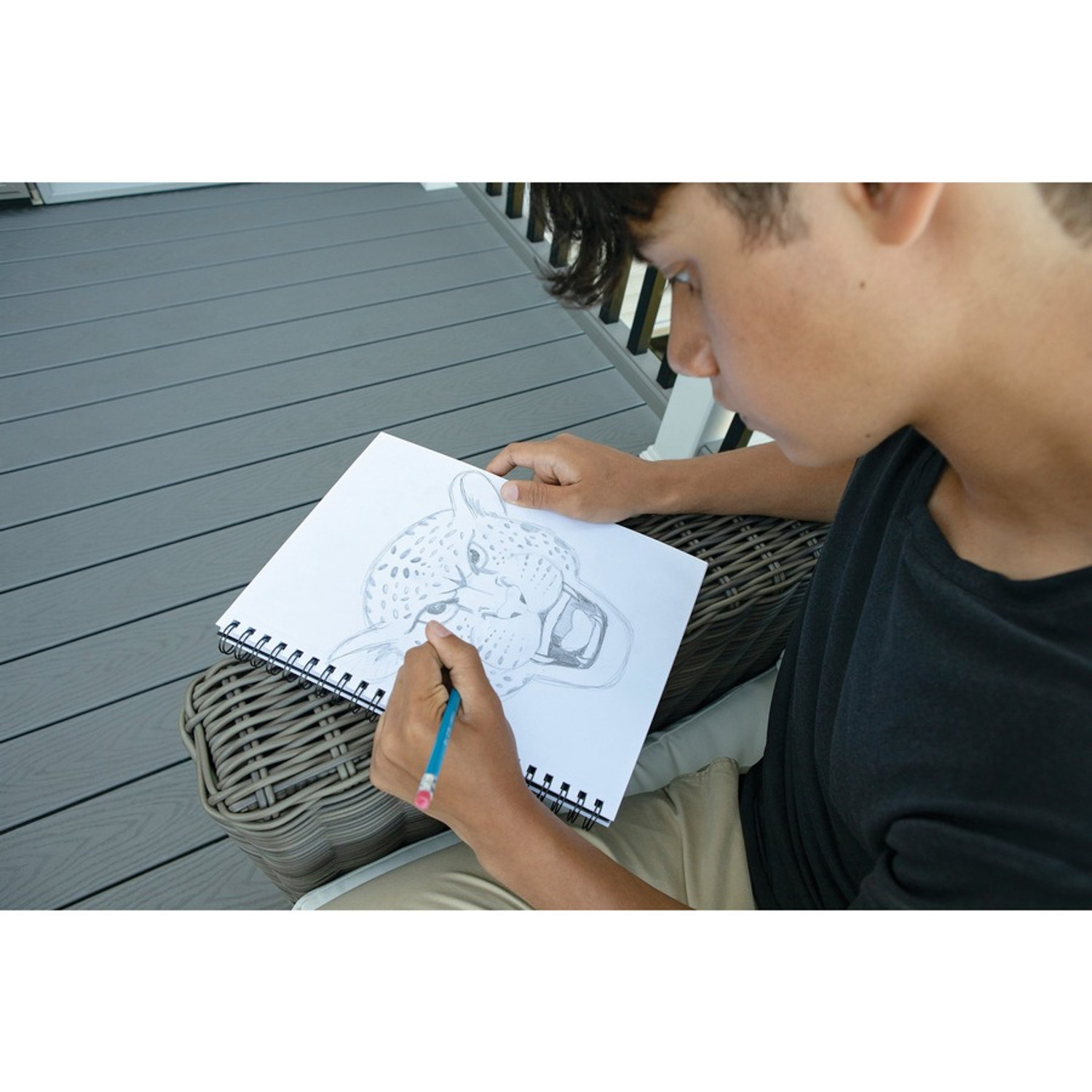 UCreate Premium Drawing Paper Spiral Sketch Pad  12x9  Shop  Construction  Craft Paper at HEB