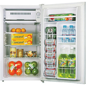 Lorell Compact Refrigerator - 3.20 ft - Manual Defrost - Manual Defrost - Reversible - 3.20 ft Net Refrigerator Capacity - (LLR72312) Product Image 