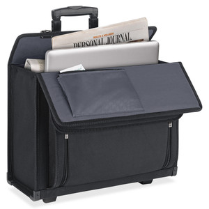 Solo Classic Carrying Case (Roller) for 17" Notebook - Black - (USLB784) Product Image 