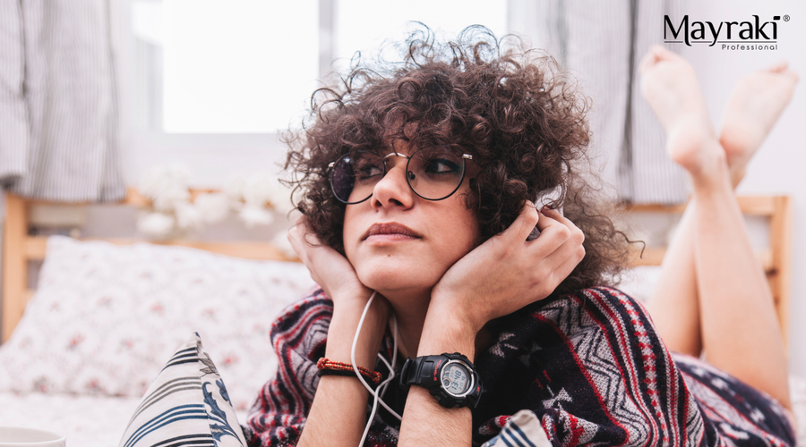 Advanced Tips: Summer Sun + Salt Plan for Curly Hair for Busy People in Winter