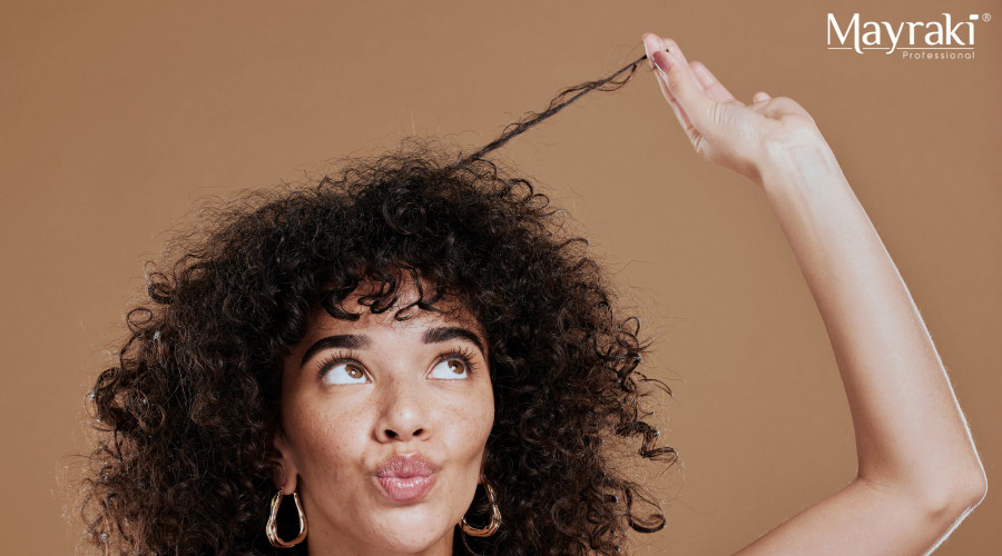 Mistakes to Avoid: Winter Dryness Plan for Coily Hair Travelers - Scalp Serum Routine