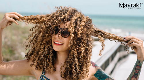 5-Minute Curly Hair Travel Routine